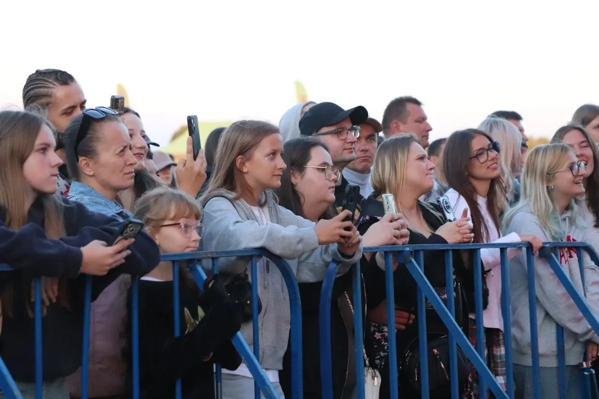 (szkiiiic) Koncertowy pierwszy dzień 46. Dni Broku i Puszczy Białej za nami. Publiczność bawiła się do późna (zdjęcia, wideo)