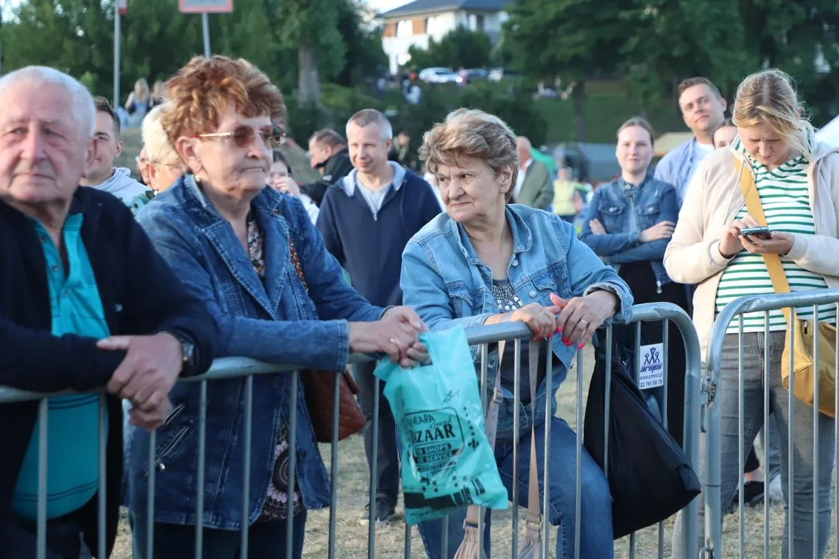 (szkiiiic) Koncertowy pierwszy dzień 46. Dni Broku i Puszczy Białej za nami. Publiczność bawiła się do późna (zdjęcia, wideo)