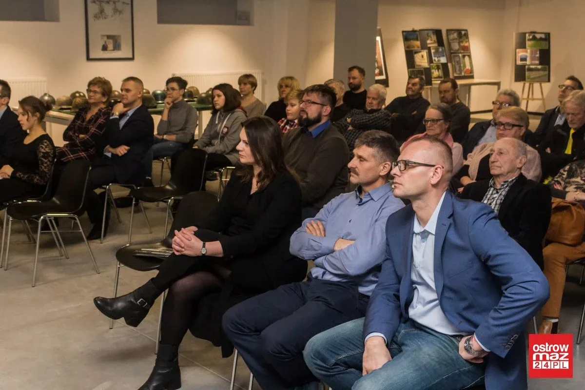 Wieczór z historią w Ostrowi Mazowieckiej (zdjęcia, wideo)