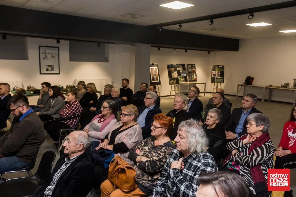 Wieczór z historią w Ostrowi Mazowieckiej (zdjęcia, wideo)