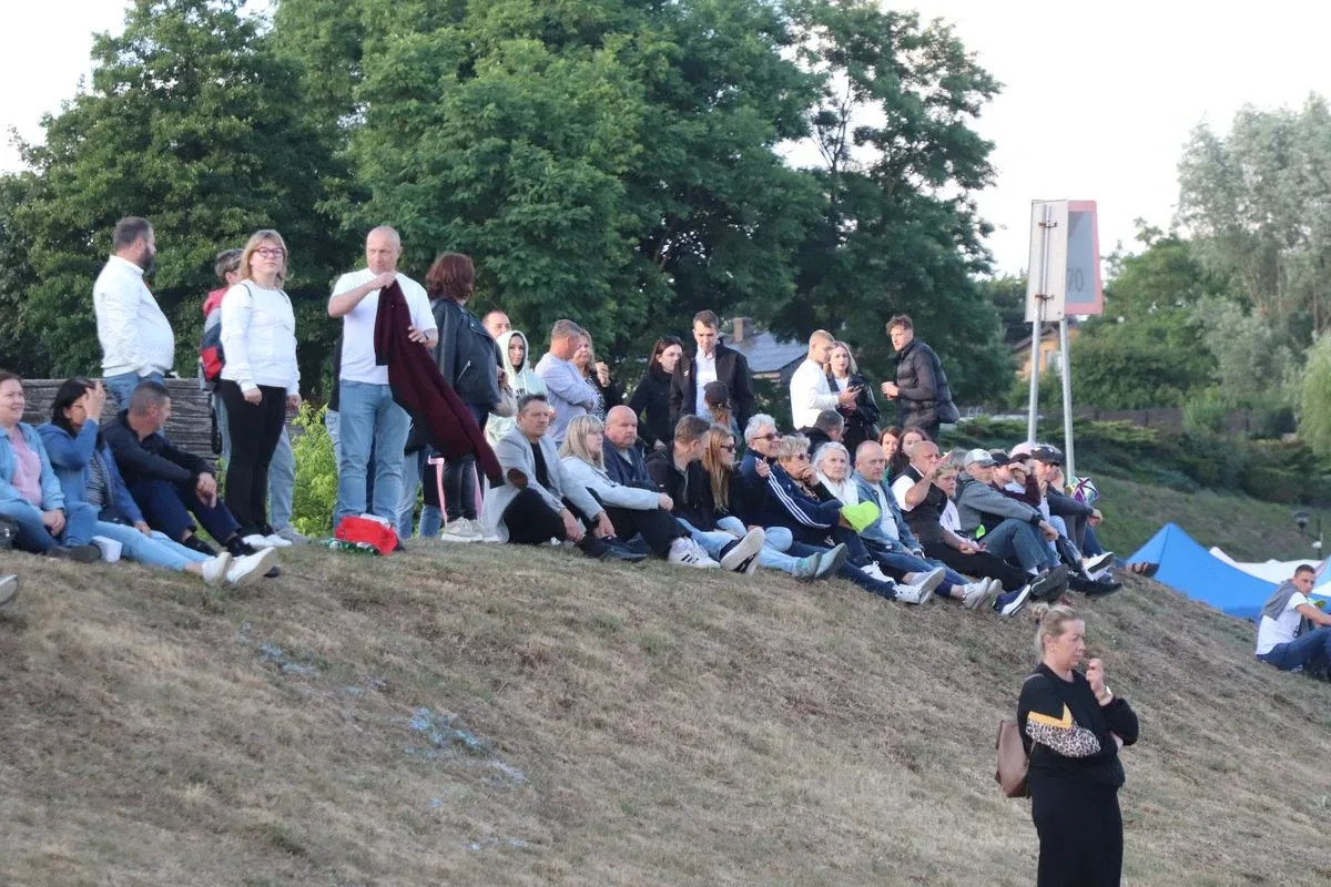 (szkiiiic) Koncertowy pierwszy dzień 46. Dni Broku i Puszczy Białej za nami. Publiczność bawiła się do późna (zdjęcia, wideo)