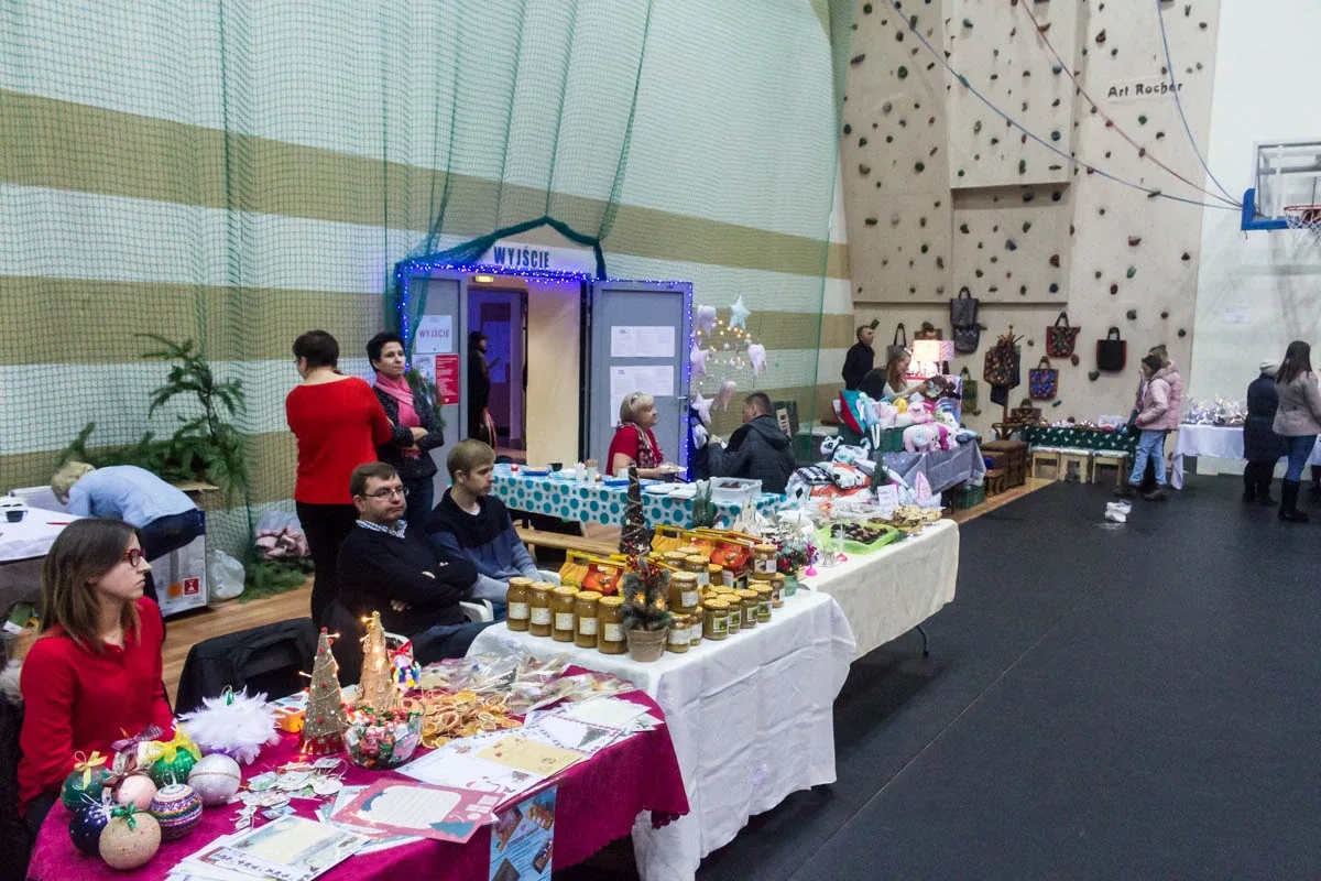 Jarmark świąteczny w Ostrowi Mazowieckiej (zdjęcia)