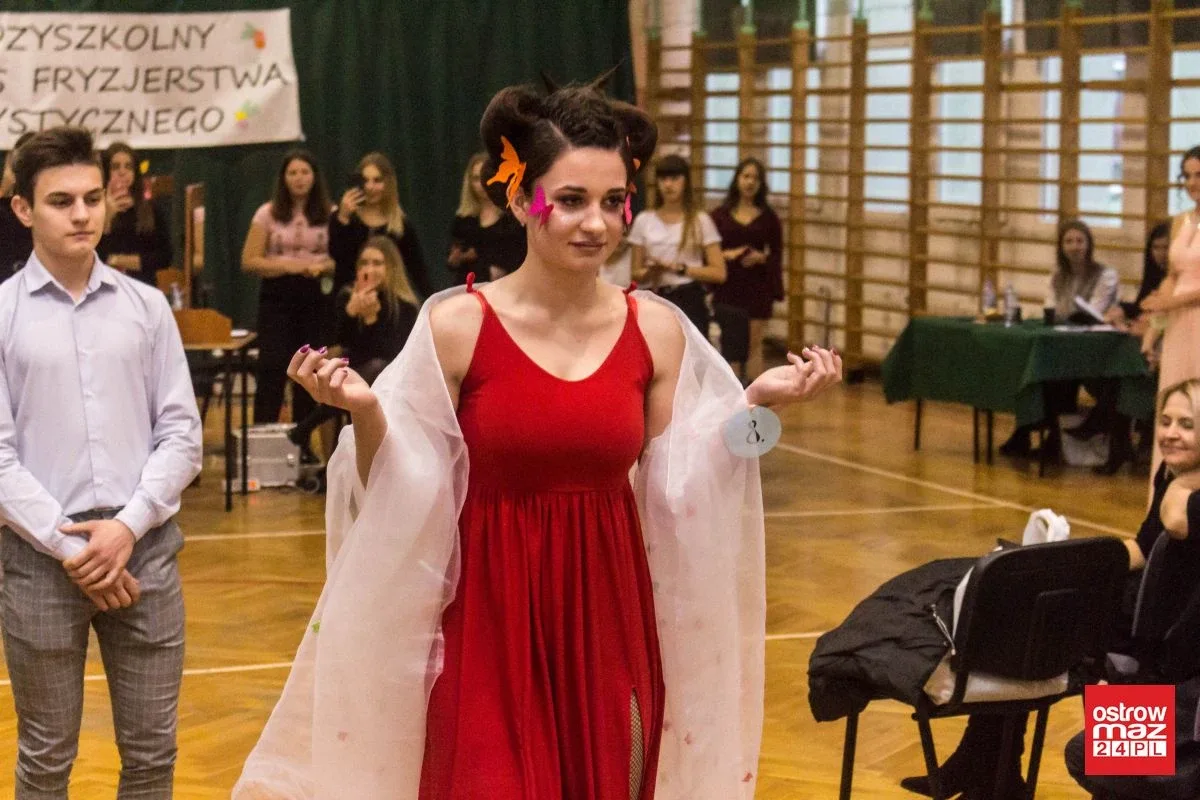 Konkurs fryzjerstwa artystycznego "Butterfly" w Ostrowi Mazowieckiej (zdjęcia)