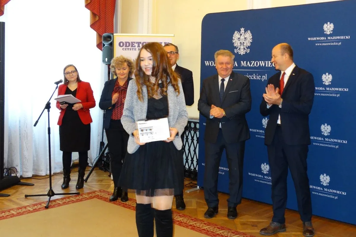 Sukces uczennic ostrowskiej "dwójki" (zdjęcia)
