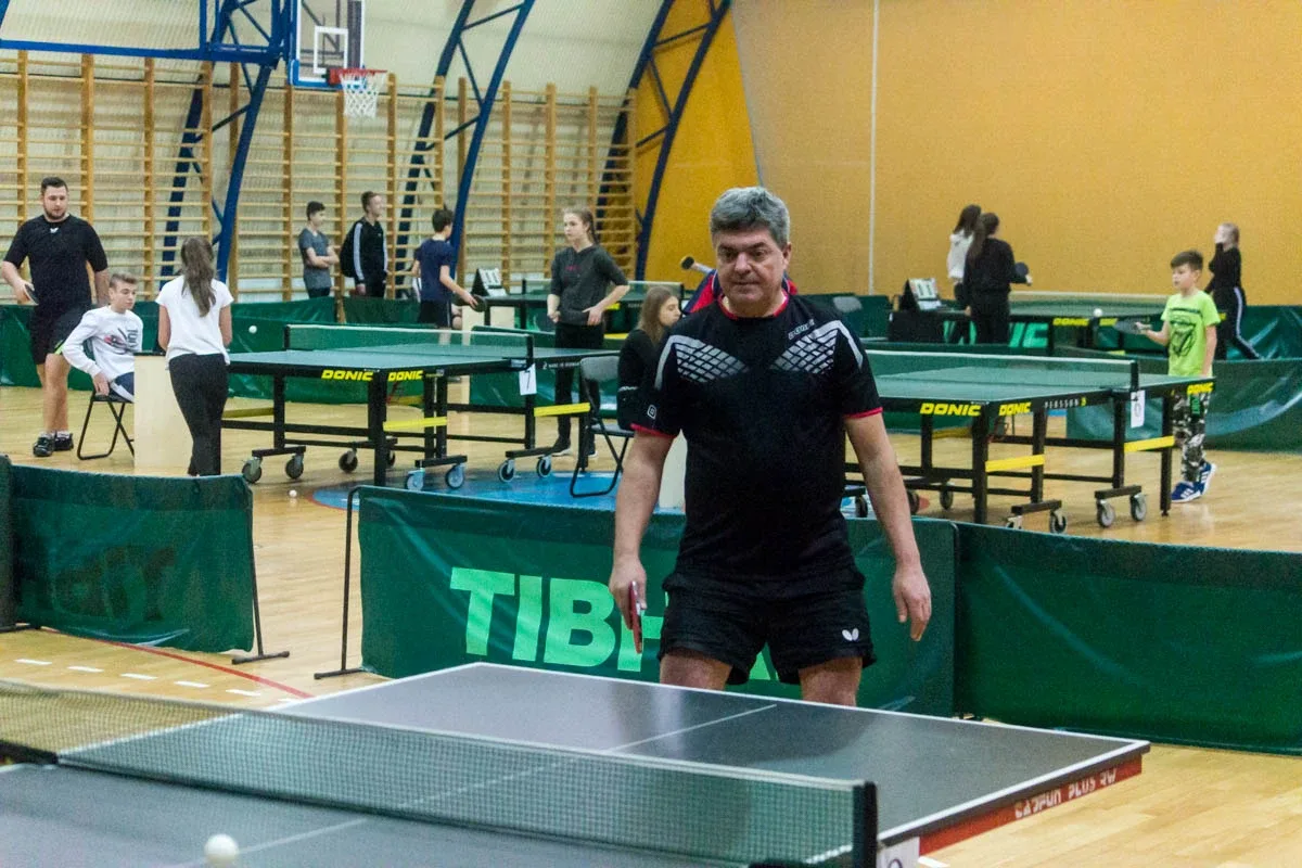 Turniej tenisa stołowego w Nagoszewie. Poznaj wyniki (zdjęcia, wideo)