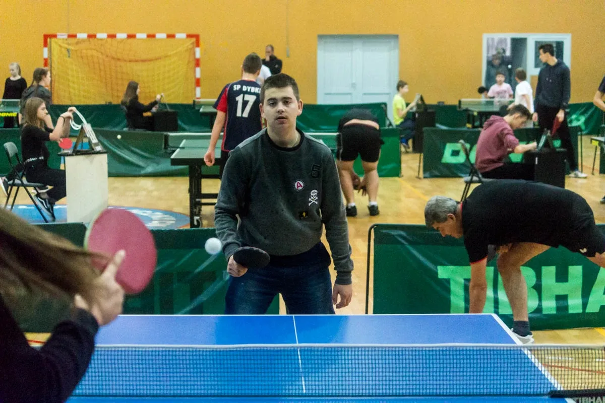 Turniej tenisa stołowego w Nagoszewie. Poznaj wyniki (zdjęcia, wideo)