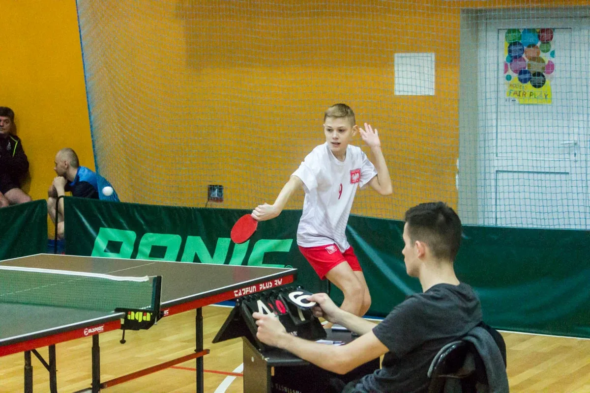 Turniej tenisa stołowego w Nagoszewie. Poznaj wyniki (zdjęcia, wideo)