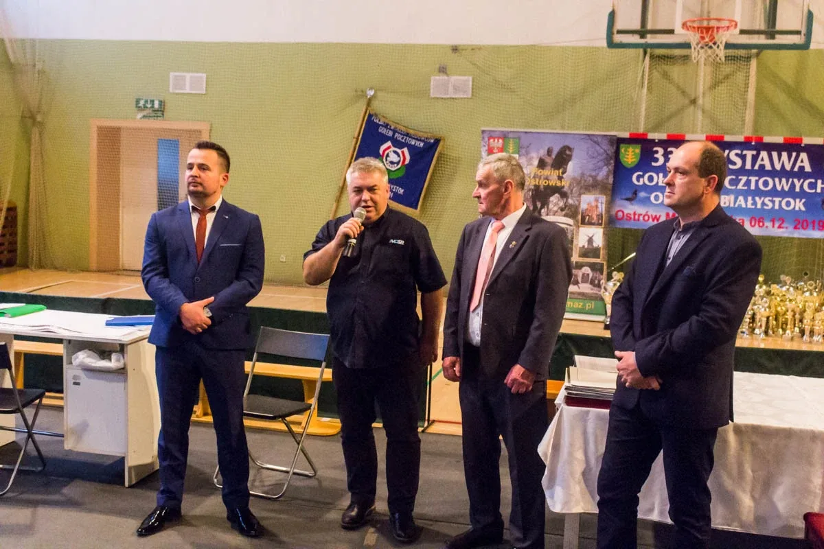 Hodowcy zaprezentowali swoje ptaki w Ostrowi Mazowieckiej (zdjęcia, wideo)