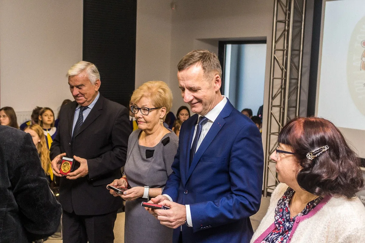 100-lecie Towarzystwa Przyjaciół Dzieci w Ostrowi Mazowieckiej (zdjęcia, wideo)