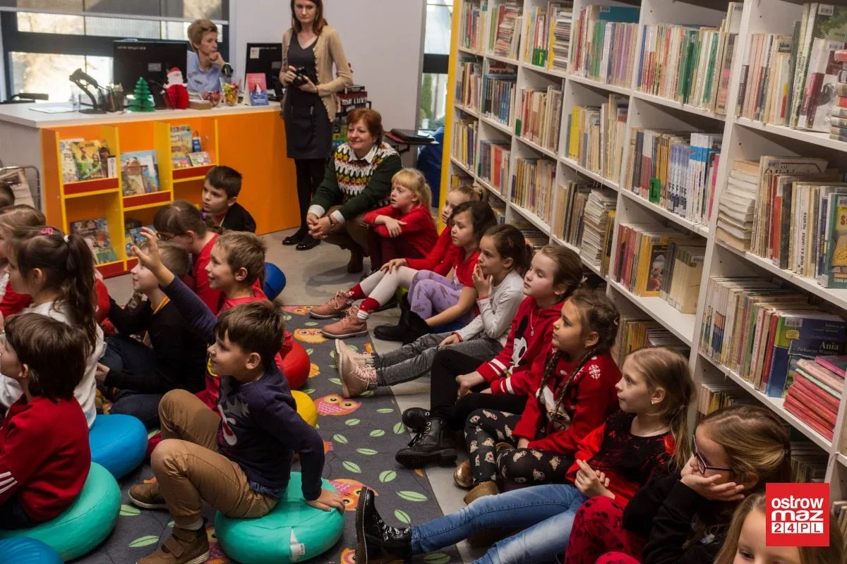 Mikołajki w ostrowskiej bibliotece (zdjęcia)