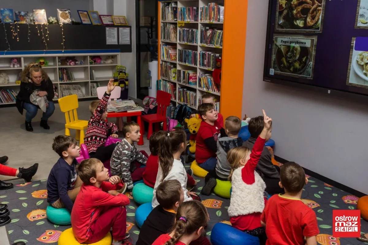 Mikołajki w ostrowskiej bibliotece (zdjęcia)