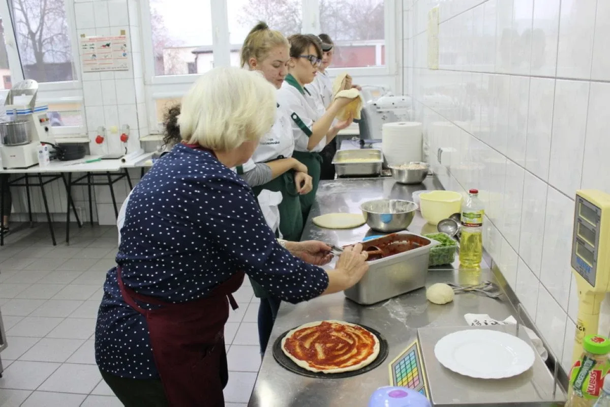 "Kuchnia włoska" w małkińskim Zespole Szkół (zdjęcia)
