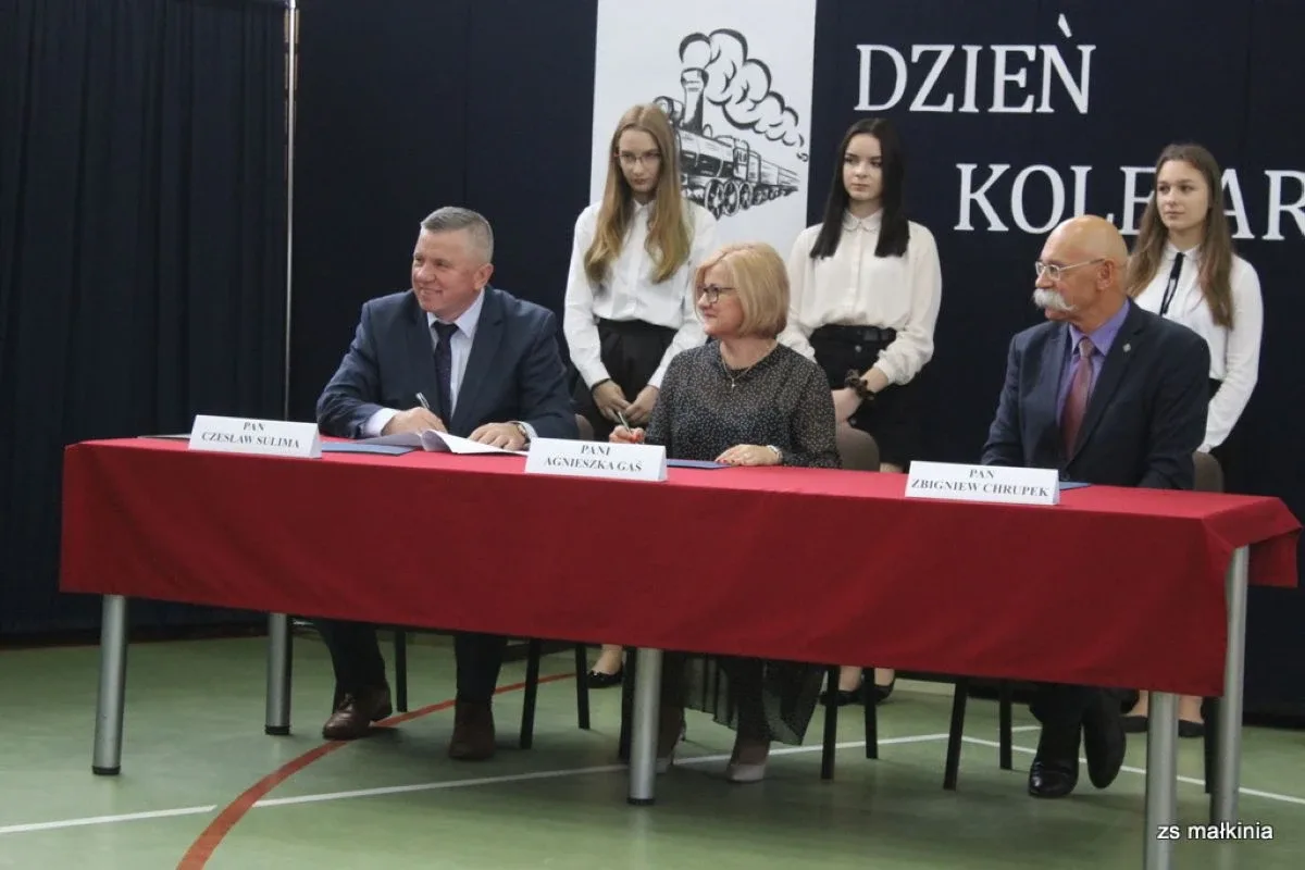 ZS w Małkini i Koleje Mazowieckie z porozumieniem (zdjęcia)