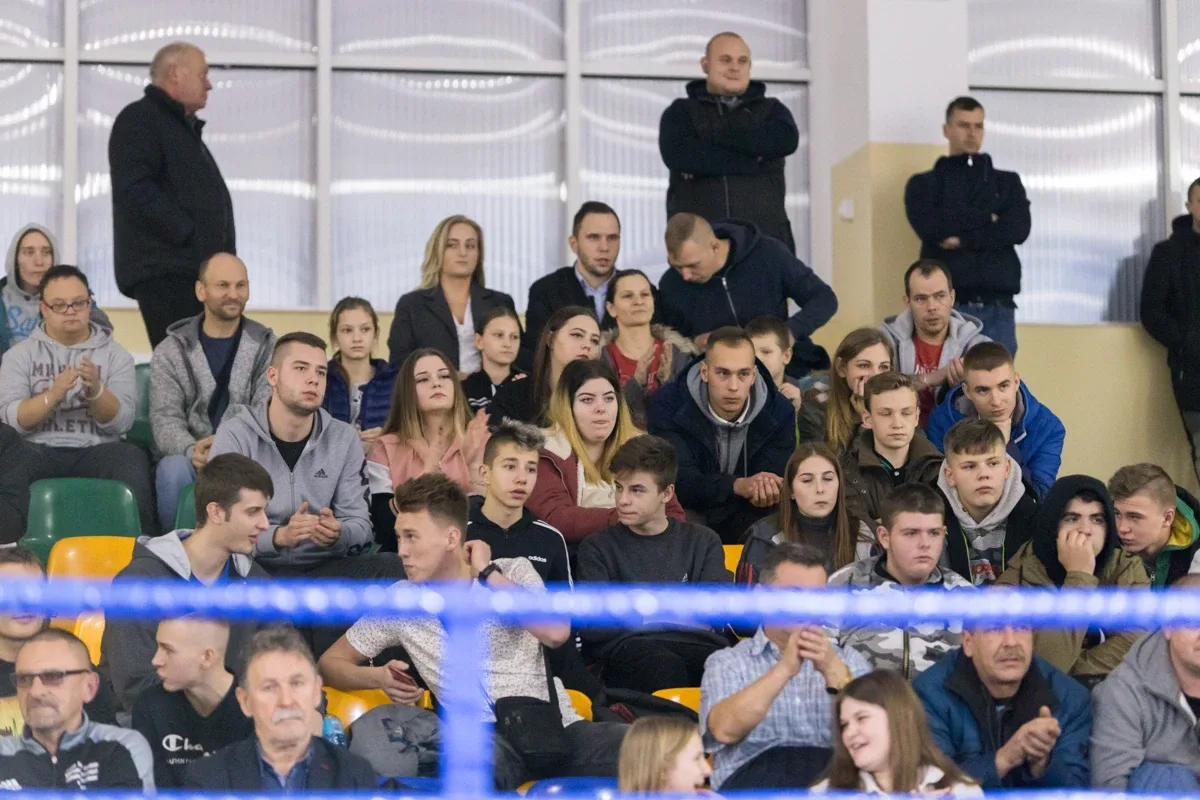 Sześć walk bokserów UOLKA podczas "Soboty Bokserskiej" (zdjęcia, wideo)