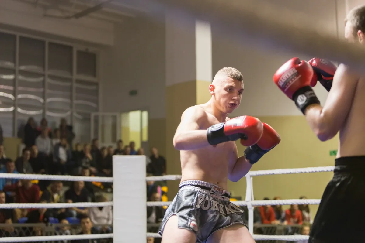 Sześć walk bokserów UOLKA podczas "Soboty Bokserskiej" (zdjęcia, wideo)