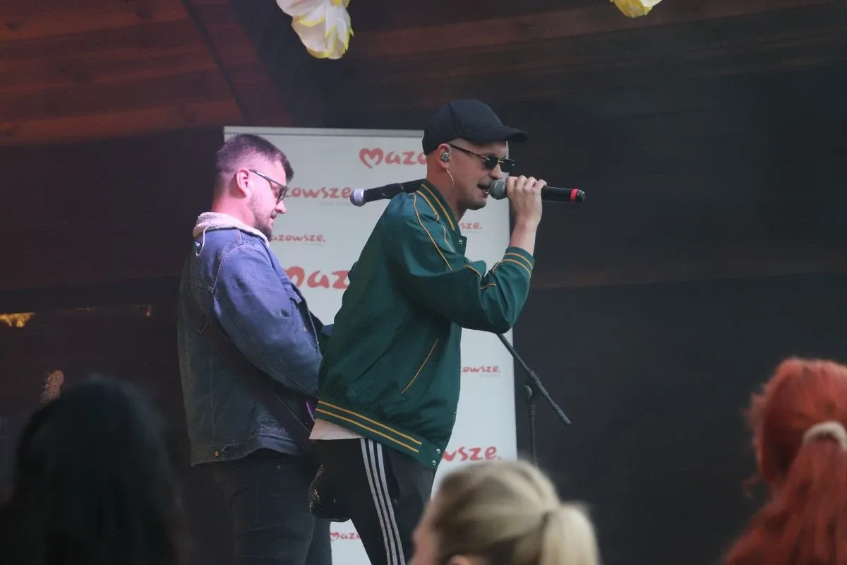 Finał Dni Ostrowi Mazowieckiej. Roxaok przyciągnęła słońce, a zespół Spontan porwał tłumy (zdjęcia, wideo)