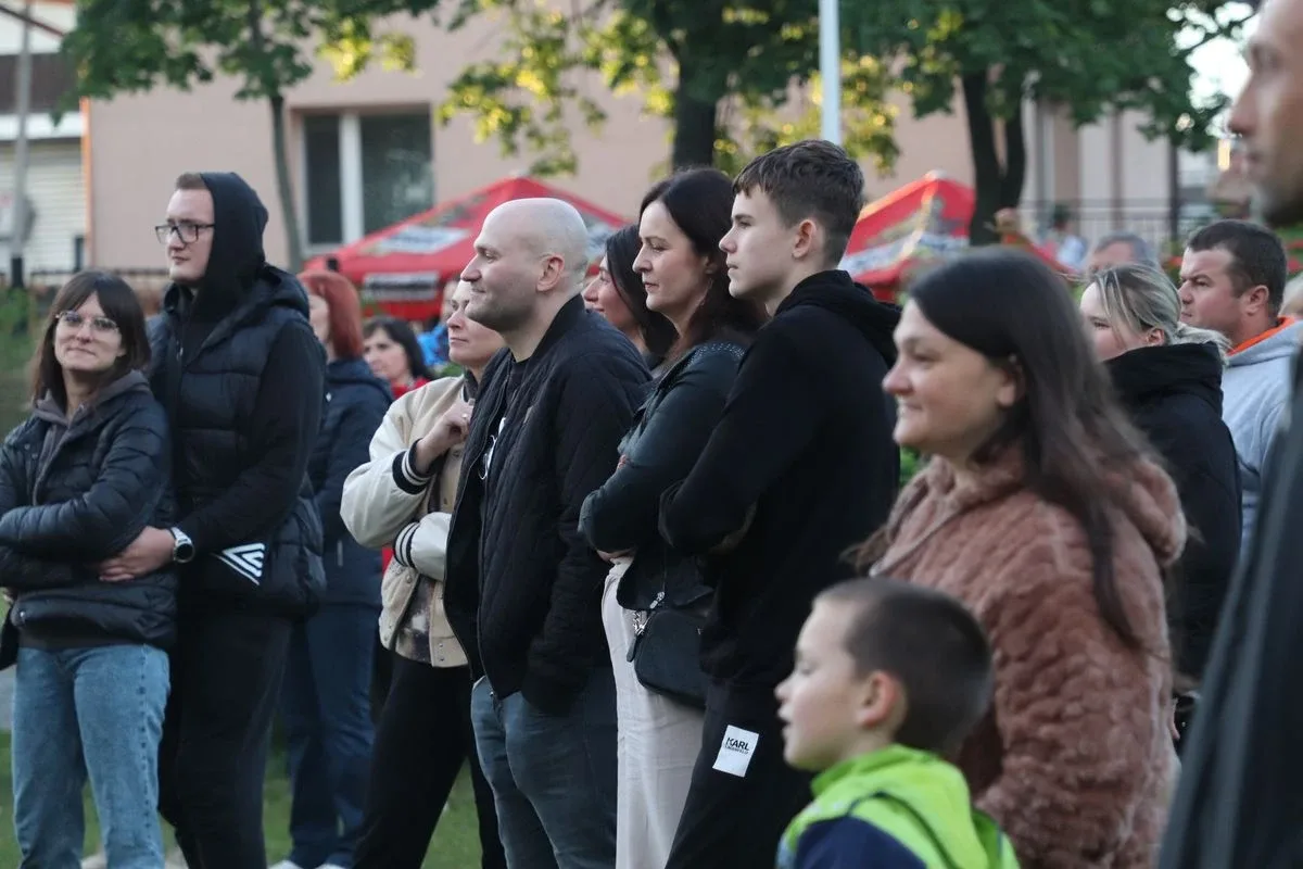 Finał Dni Ostrowi Mazowieckiej. Roxaok przyciągnęła słońce, a zespół Spontan porwał tłumy (zdjęcia, wideo)