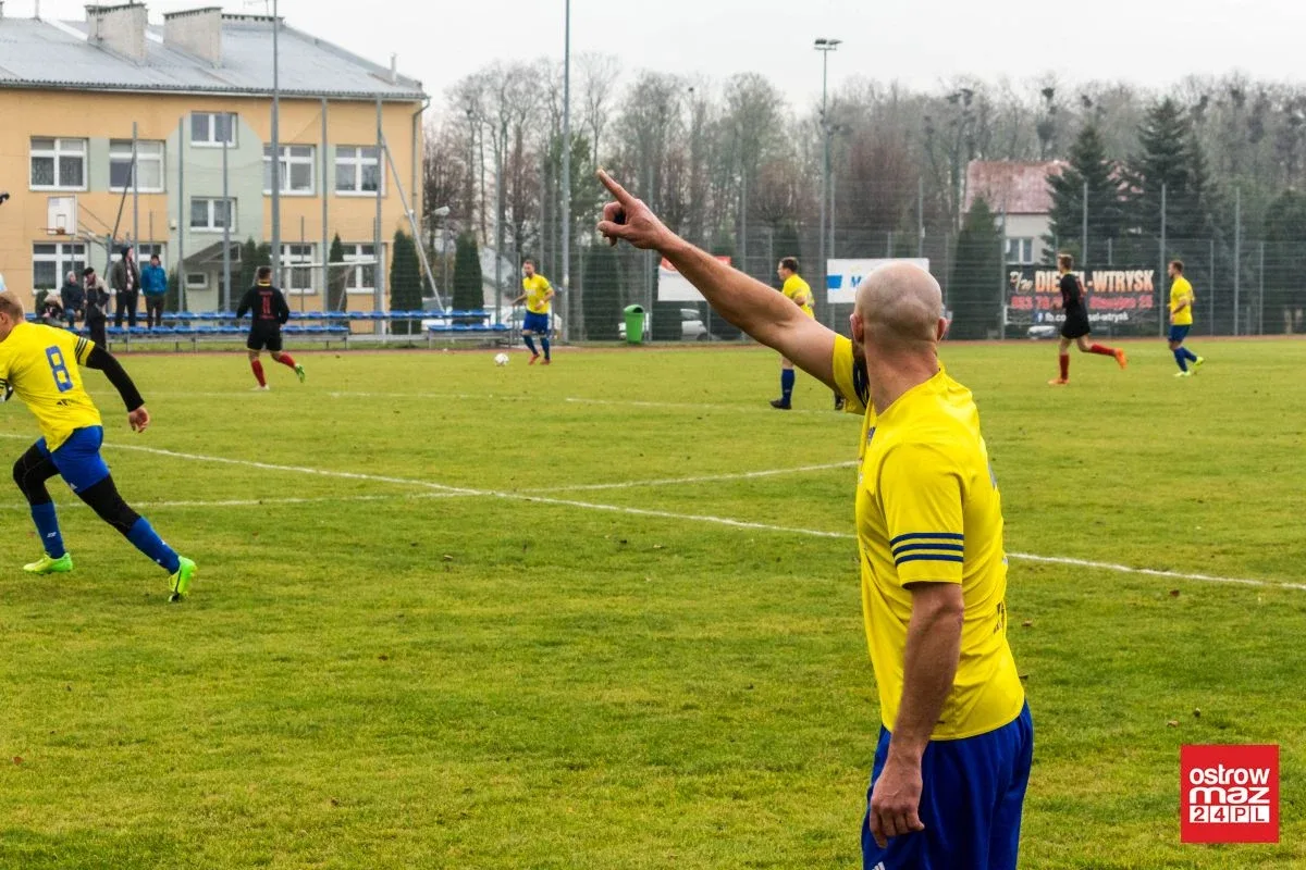 KS Wąsewo na podium po rundzie jesiennej (zdjęcia, wideo, wyniki, tabela)