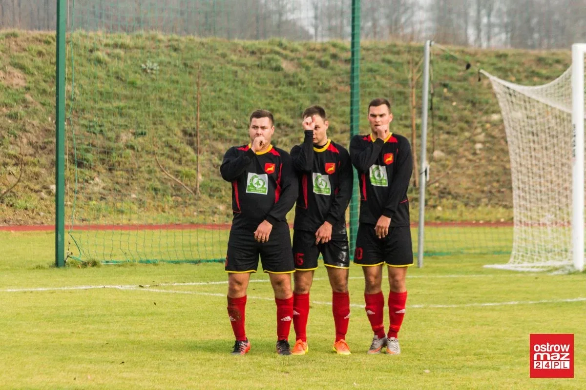 KS Wąsewo na podium po rundzie jesiennej (zdjęcia, wideo, wyniki, tabela)