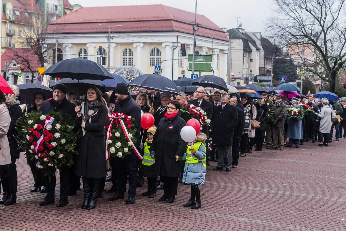 Ostrowskie obchody Święta Niepodległości (zdjęcia, wideo)