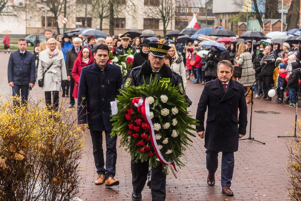 Ostrowskie obchody Święta Niepodległości (zdjęcia, wideo)