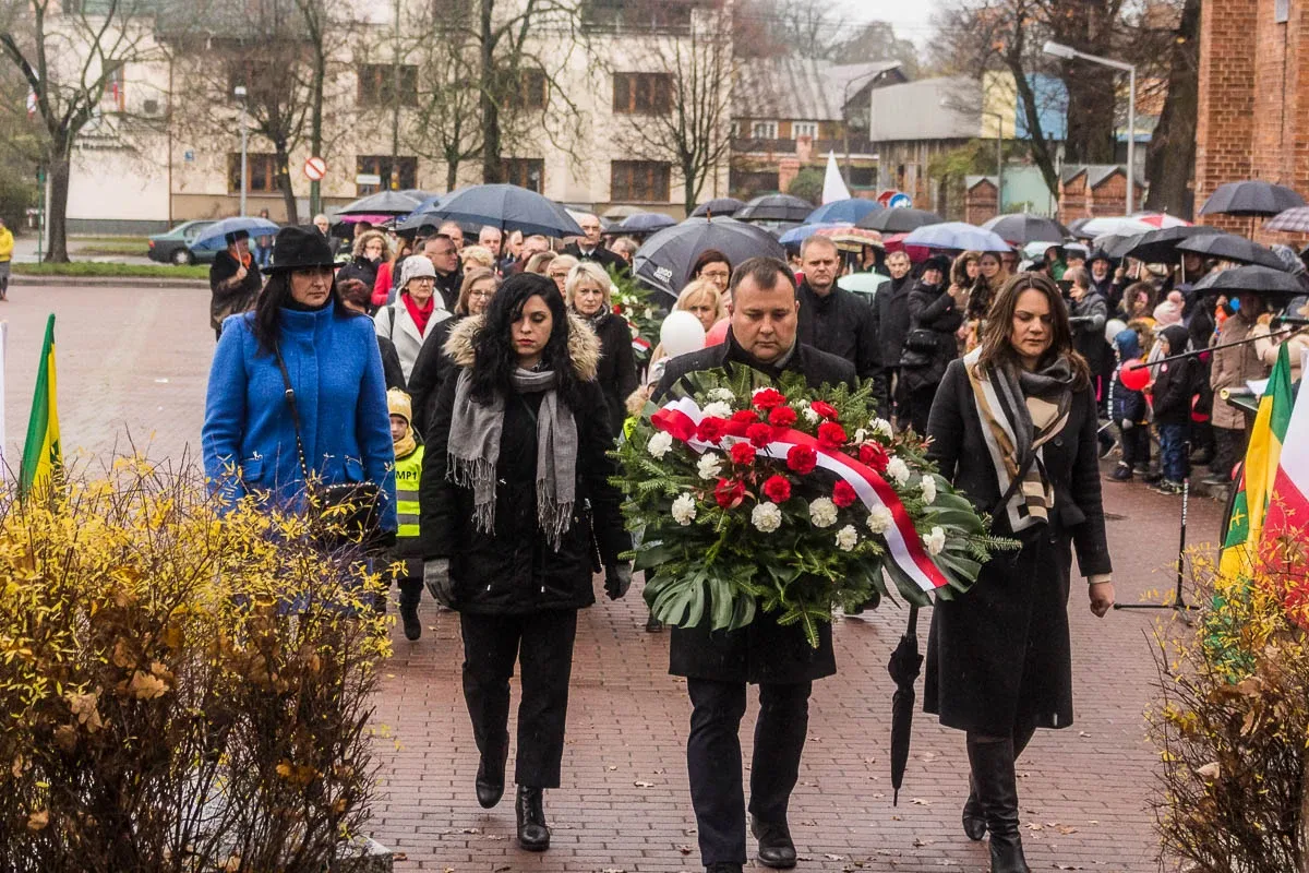 Ostrowskie obchody Święta Niepodległości (zdjęcia, wideo)