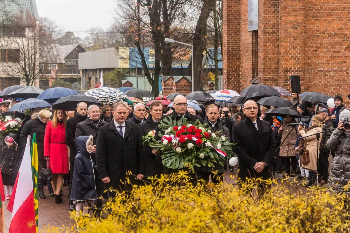 Ostrowskie obchody Święta Niepodległości (zdjęcia, wideo)