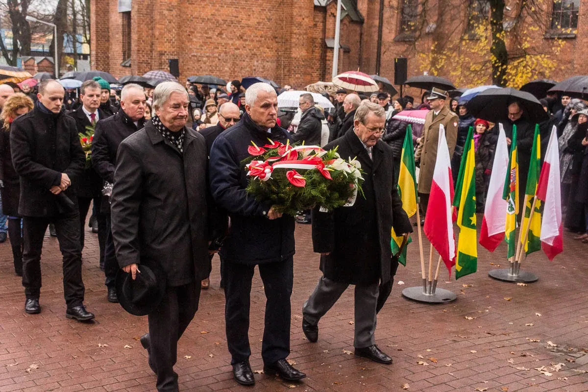 Ostrowskie obchody Święta Niepodległości (zdjęcia, wideo)