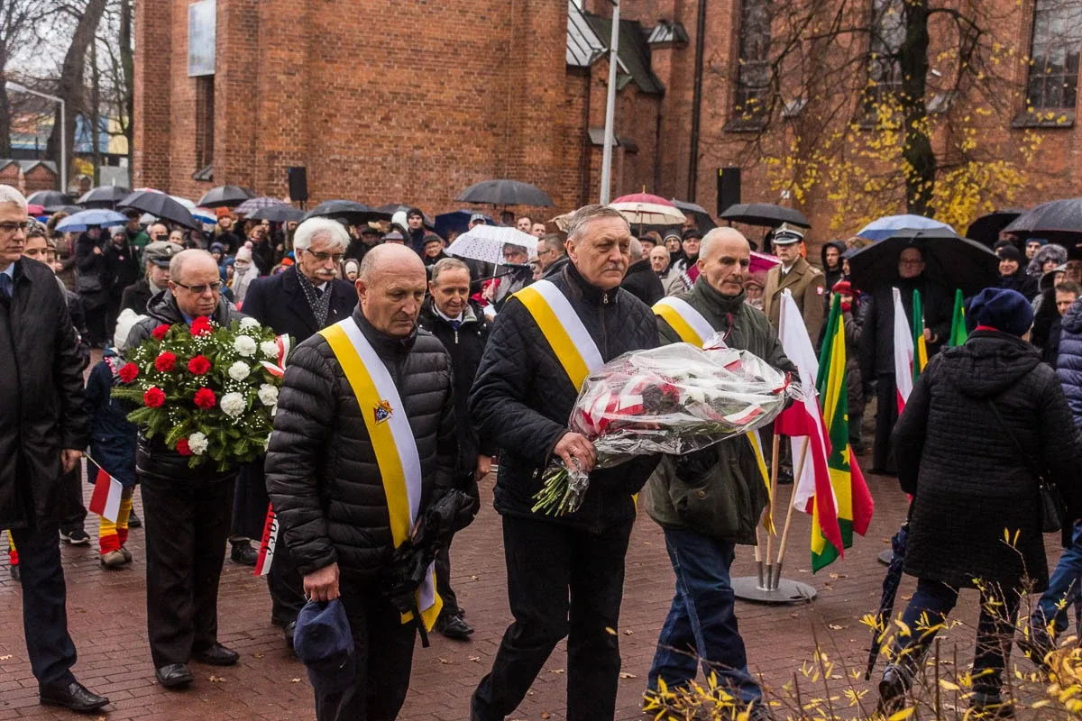 Ostrowskie obchody Święta Niepodległości (zdjęcia, wideo)