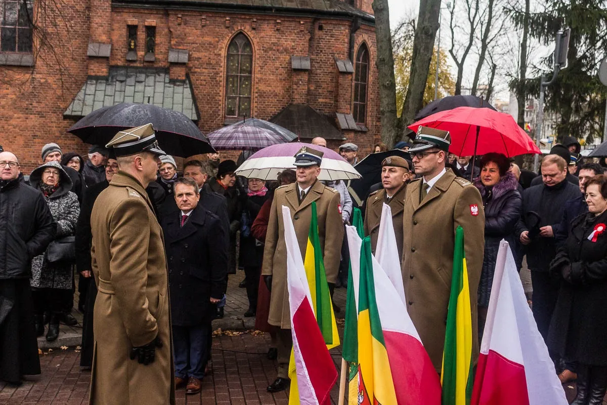 Ostrowskie obchody Święta Niepodległości (zdjęcia, wideo)