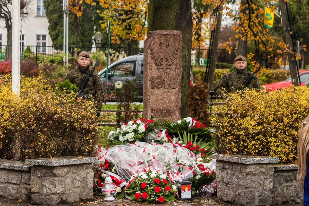 Ostrowskie obchody Święta Niepodległości (zdjęcia, wideo)