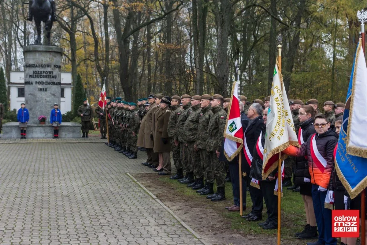 Uroczystości niepodległościowe w Komorowie (zdjęcia)