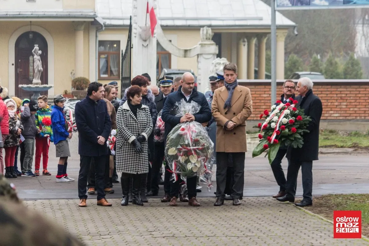 Uroczystości niepodległościowe w Komorowie (zdjęcia)