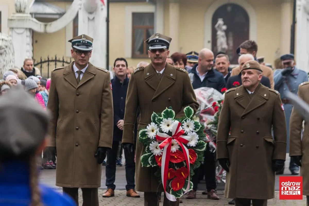 Uroczystości niepodległościowe w Komorowie (zdjęcia)