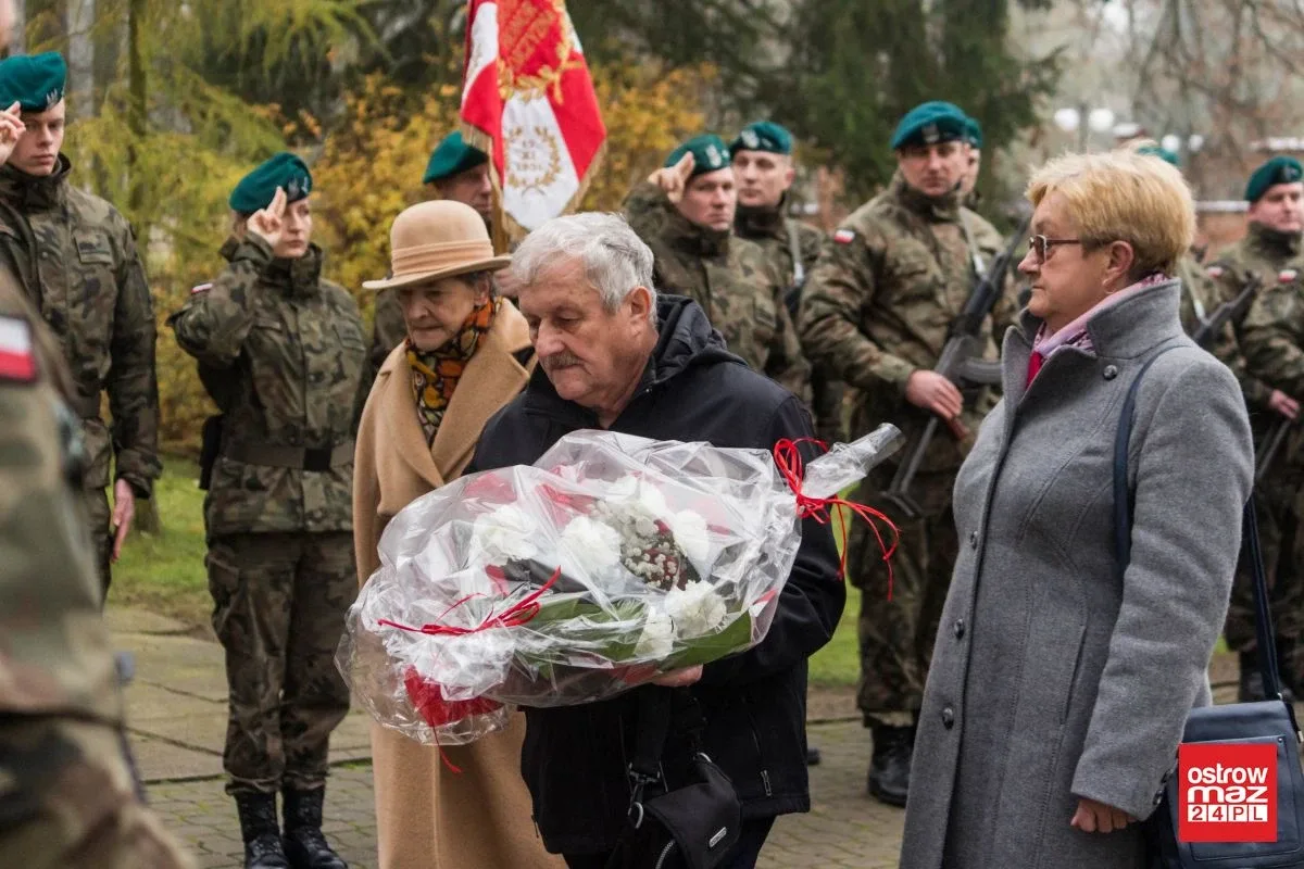 Uroczystości niepodległościowe w Komorowie (zdjęcia)