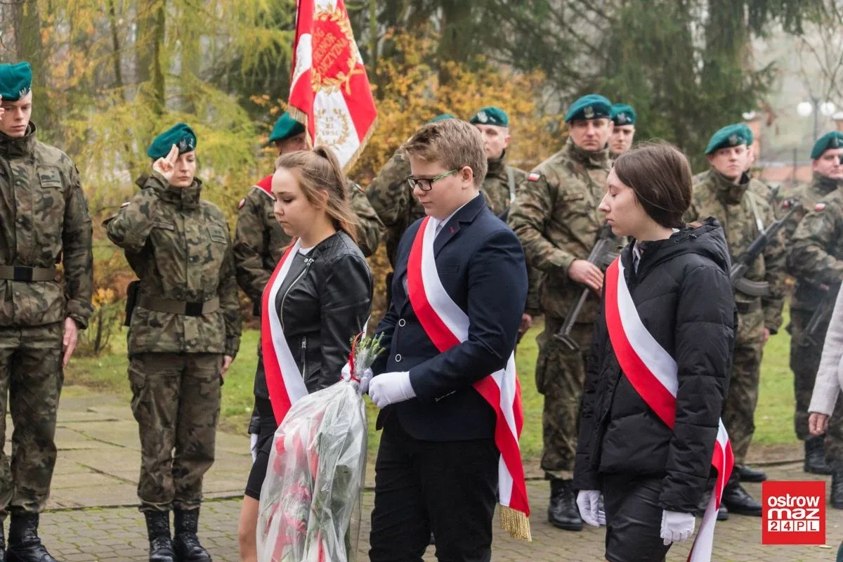 Uroczystości niepodległościowe w Komorowie (zdjęcia)