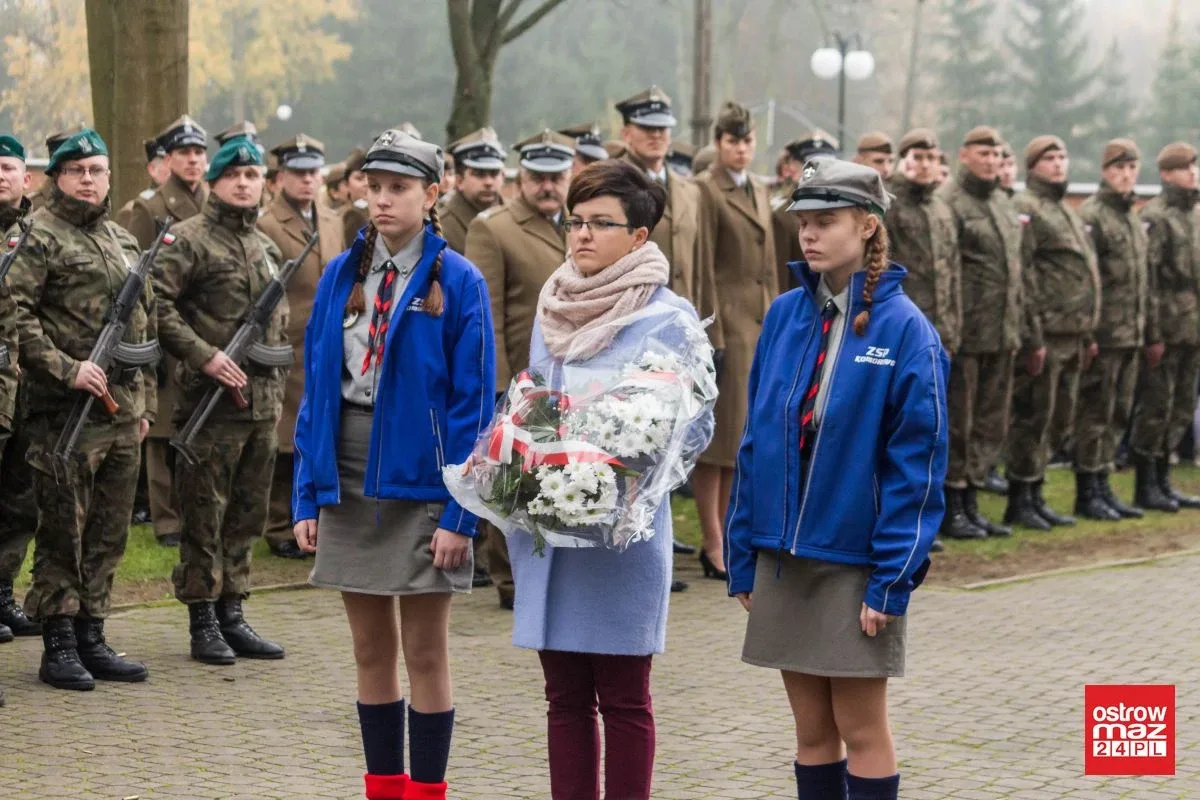 Uroczystości niepodległościowe w Komorowie (zdjęcia)
