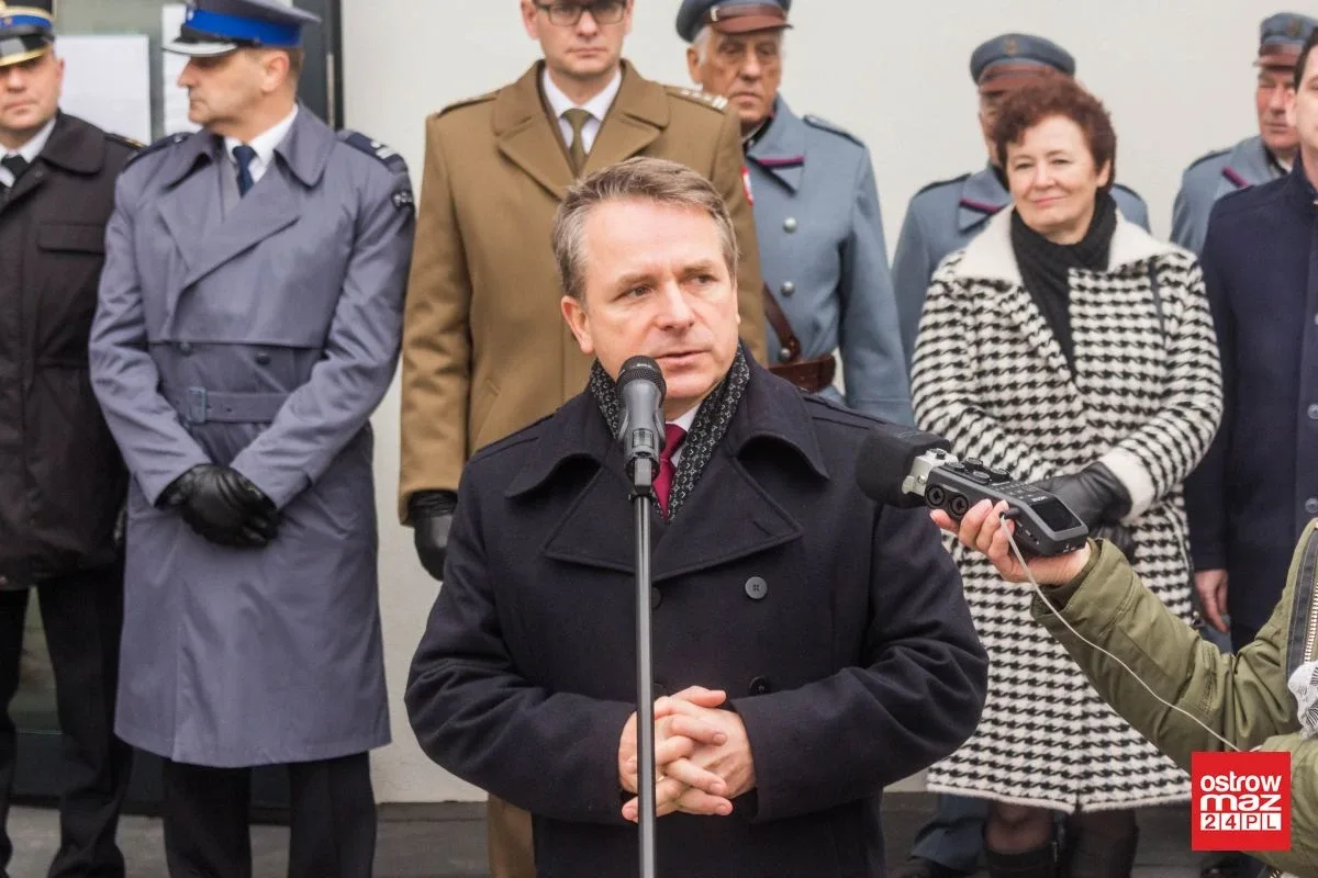 Otwarcie wystawy pt. "Powstała by żyć" (zdjęcia)