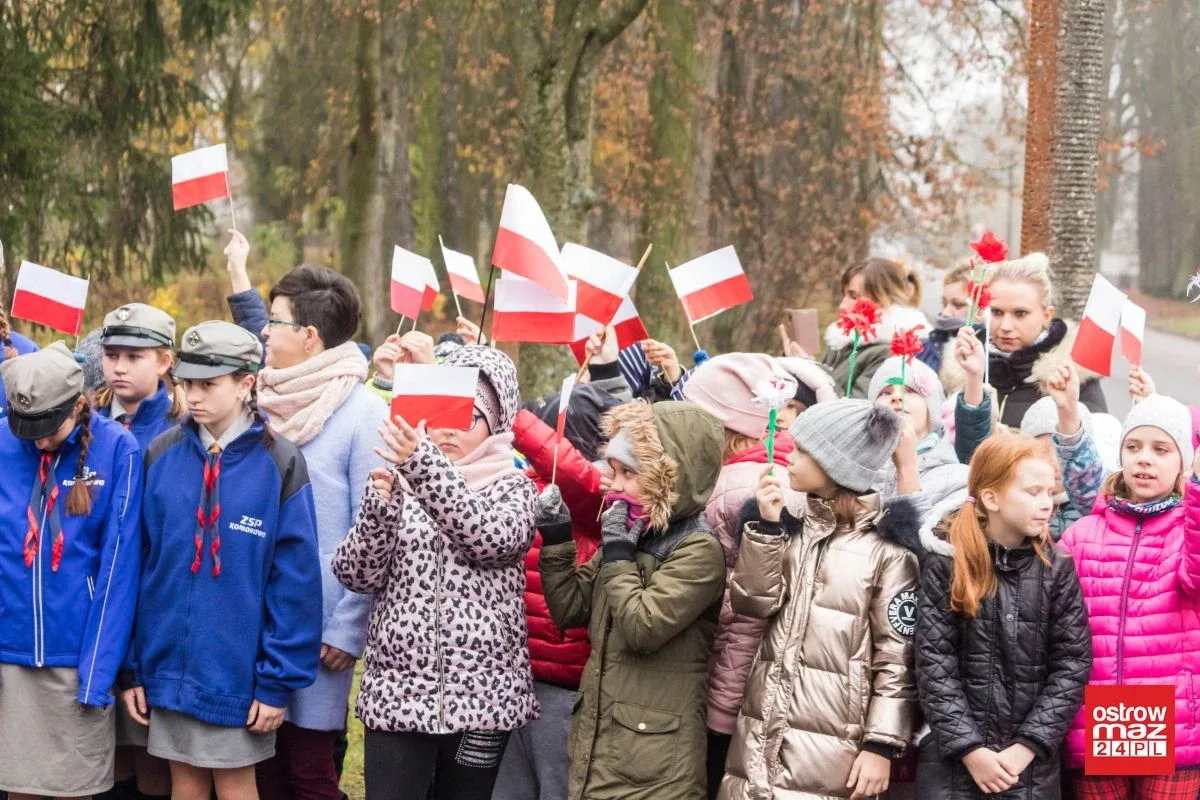 Uroczystości niepodległościowe w Komorowie (zdjęcia)