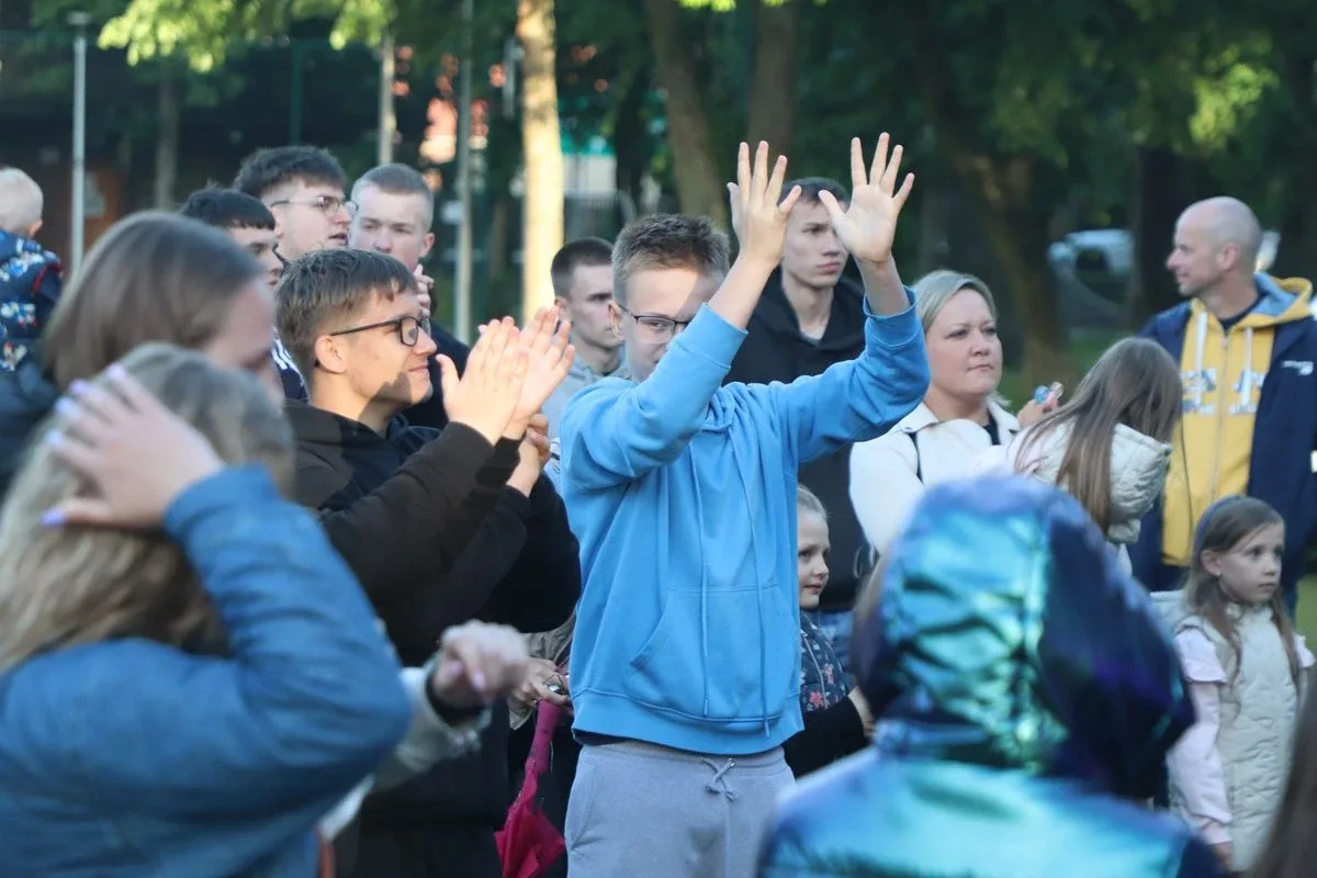 Finał Dni Ostrowi Mazowieckiej. Roxaok przyciągnęła słońce, a zespół Spontan porwał tłumy (zdjęcia, wideo)