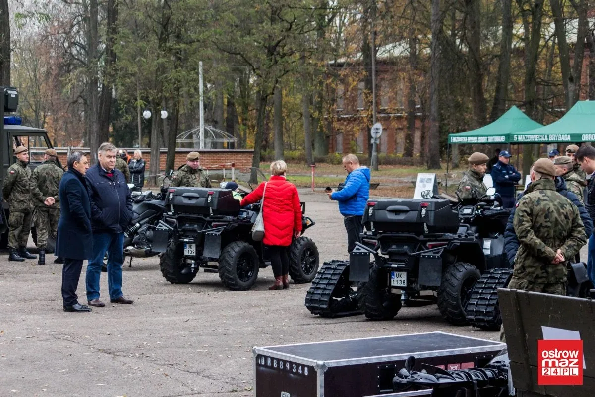 Warsztaty na terenie jednostki wojskowej w Komorowie (zdjęcia)