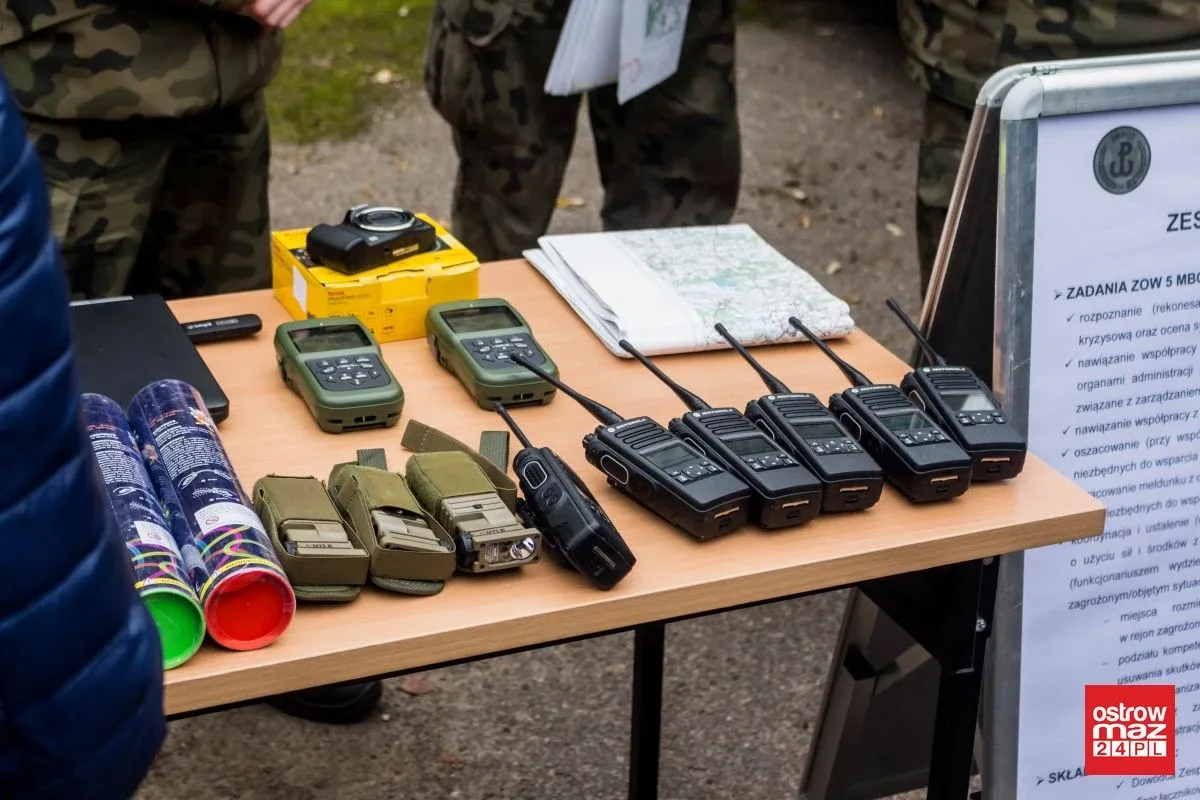 Warsztaty na terenie jednostki wojskowej w Komorowie (zdjęcia)