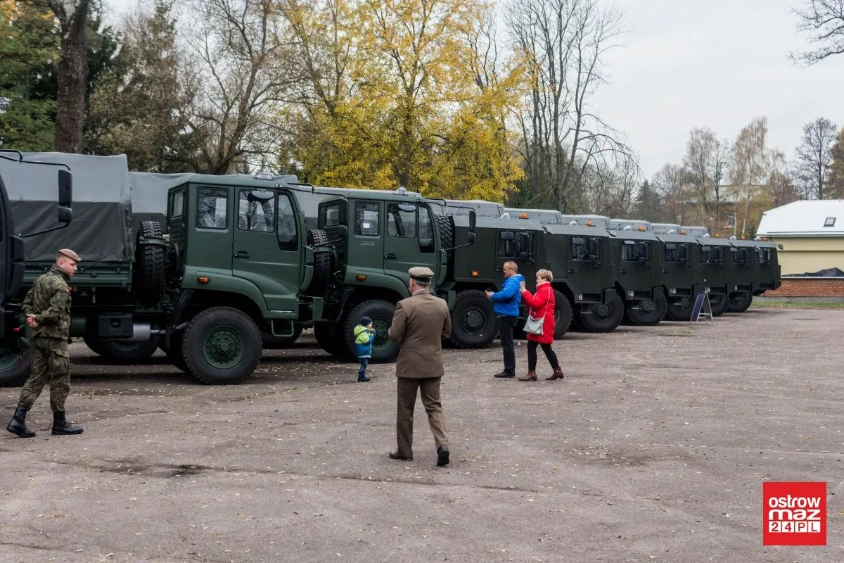 Warsztaty na terenie jednostki wojskowej w Komorowie (zdjęcia)