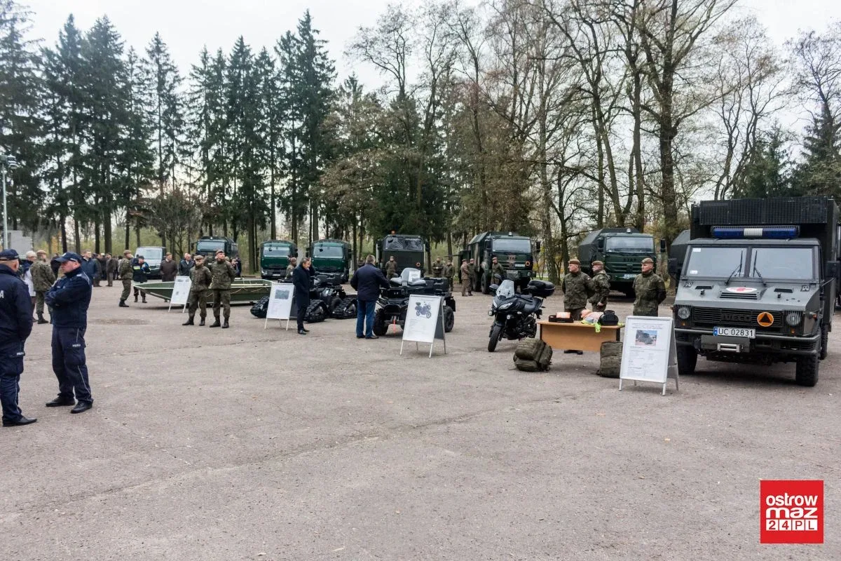 Warsztaty na terenie jednostki wojskowej w Komorowie (zdjęcia)
