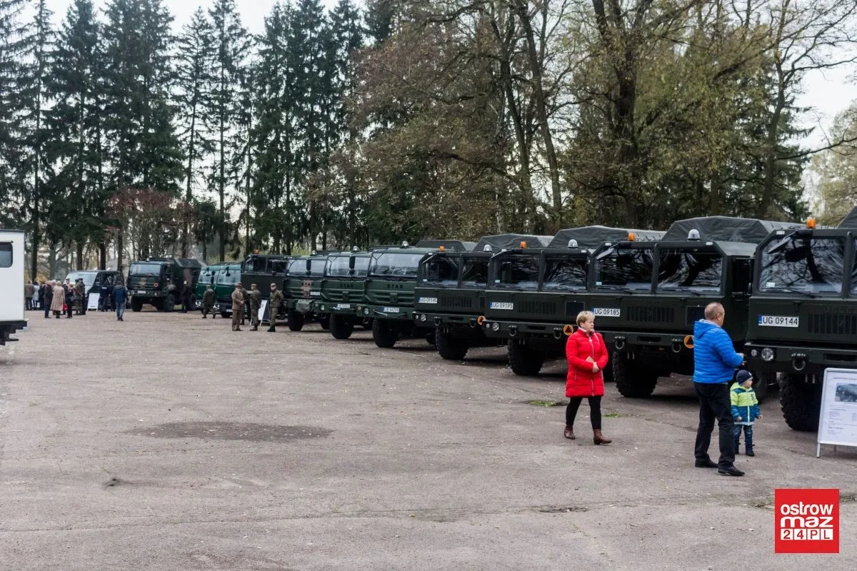 Warsztaty na terenie jednostki wojskowej w Komorowie (zdjęcia)