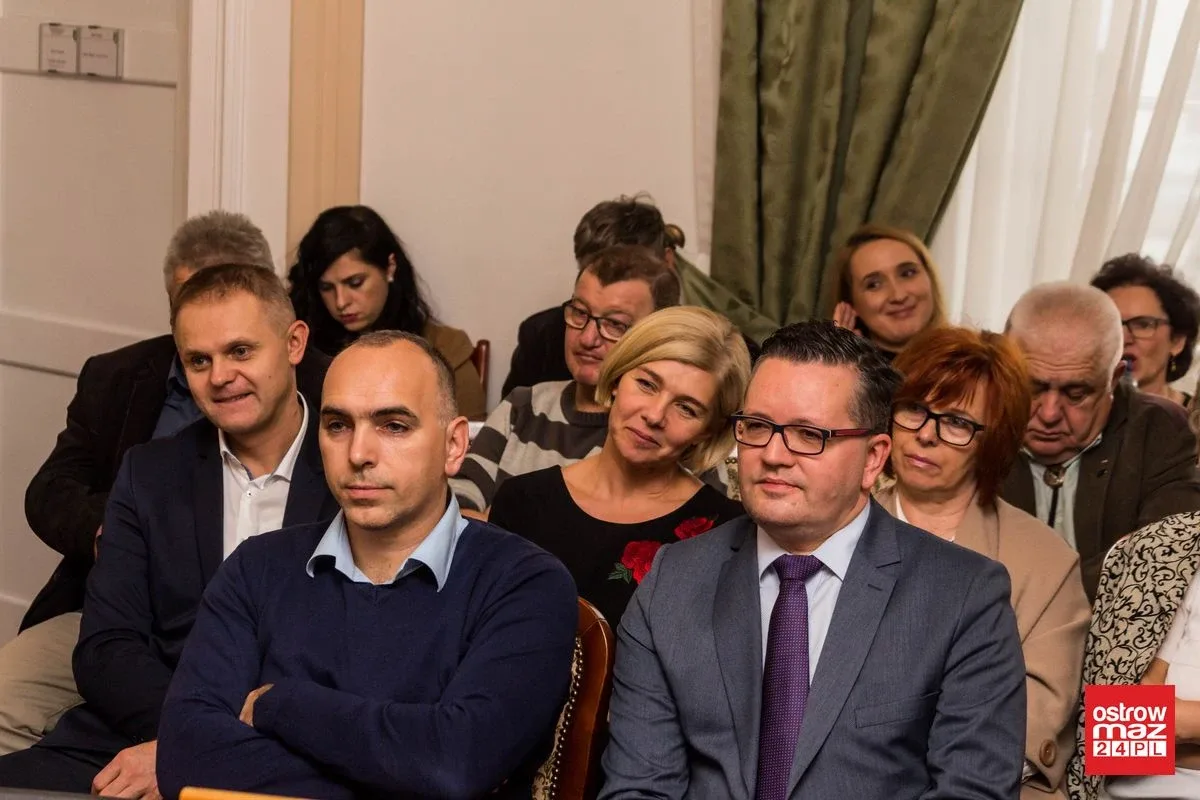 Radni miasta podnieśli podatki od nieruchomości i środków transportu (zdjęcia, wideo)