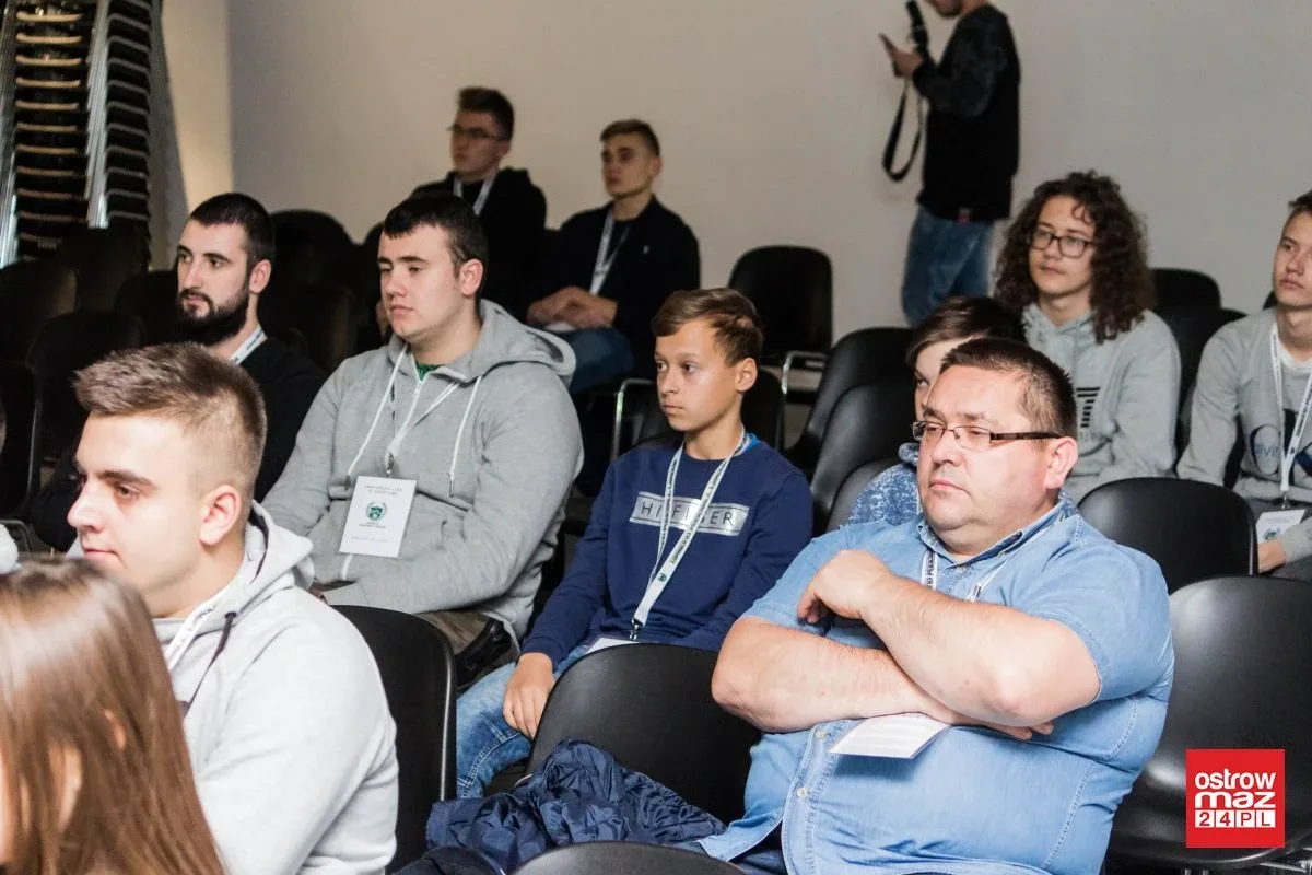 Amatorska liga e-sportowa powstała w Ostrowi Mazowieckiej (zdjęcia, wideo)