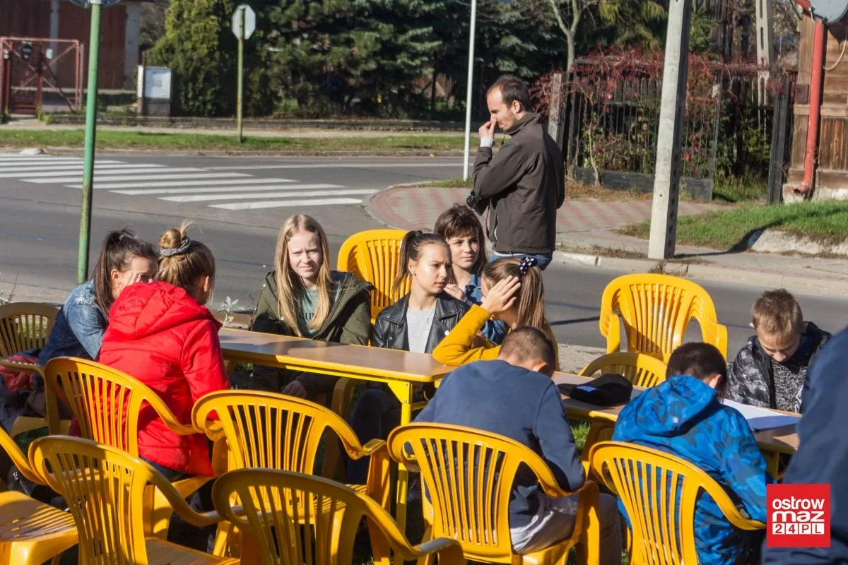 Wspólne śniadanie na Skwerku Obfitości (zdjęcia, wideo)