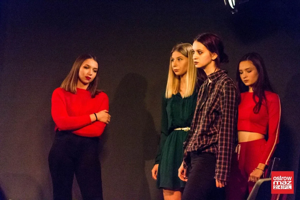 Scena Kotłownia: Premiera spektaklu pt. "Dom Bernardy Alba" (zdjęcia, wideo)