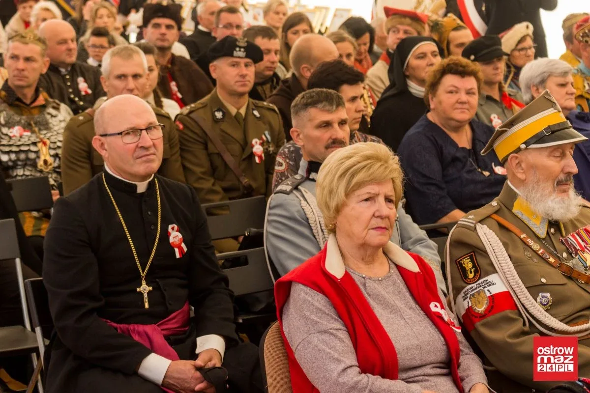 PSP w Brudkach Starych z nowym patronem i sztandarem (zdjęcia, wideo)